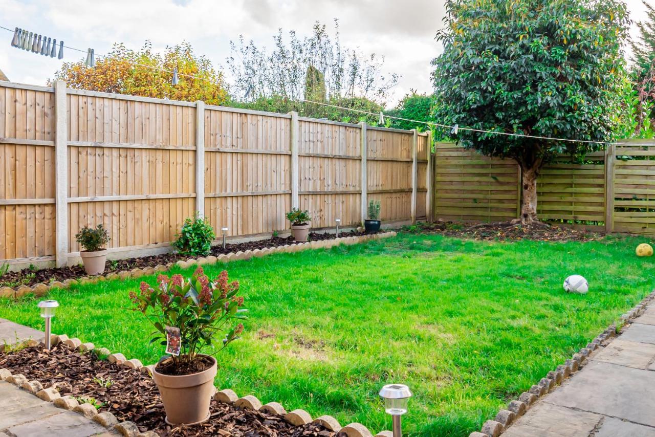 Stunning Place, Close To Windsor & Heathrow & Private Parking * Burnham (Buckinghamshire)